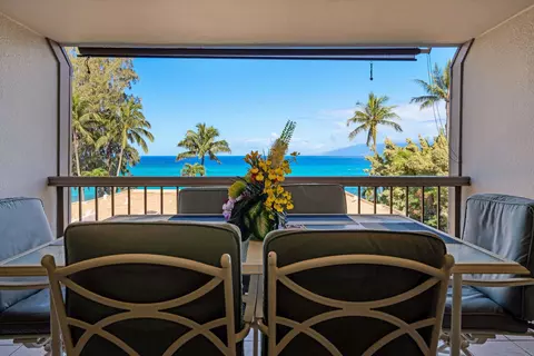 4007 Lower Honoapiilani Rd #215, Lahaina, HI 96761
