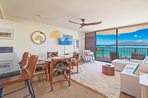 4471 Lower Honoapiilani Rd #204, Lahaina, HI 96761