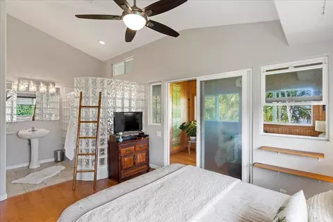 Bedroom - 134 Uakoko Pl, Haiku, HI 96708 photo 4 of 4