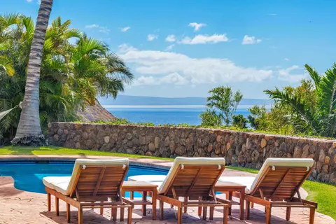 63 Kumu Niu Pl, Lahaina, HI 96761
