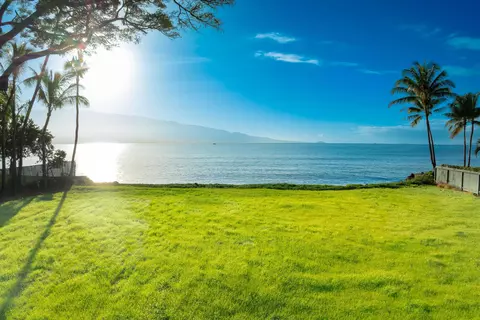 220 Hauoli St, Wailuku, HI 96793