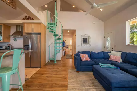Living - 84 Loha St UNIT C, Makawao, HI 96768 photo 1 of 2