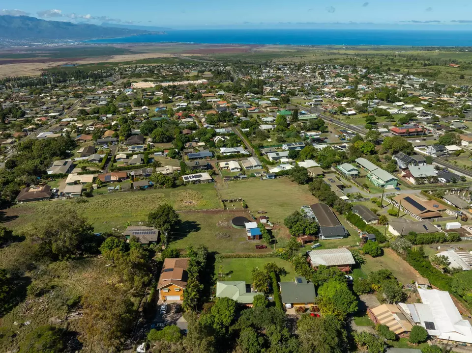 View/Area - 84 Loha St UNIT C, Makawao, HI 96768 photo 5 of 12