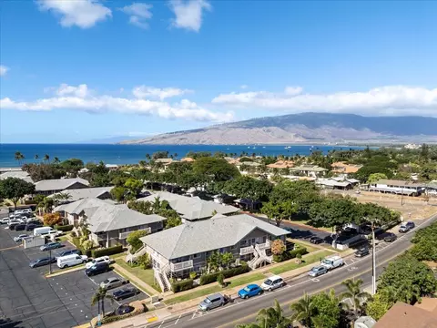 480 Kenolio Rd #1-202, Kihei, HI 96753