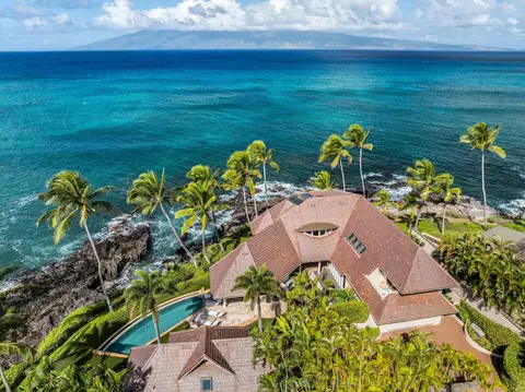 59 Hale Malia Pl, Lahaina, HI 96761