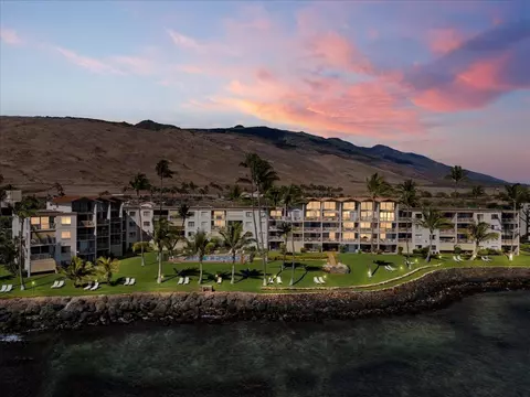 70 Hauoli St #303, Wailuku, HI 96793