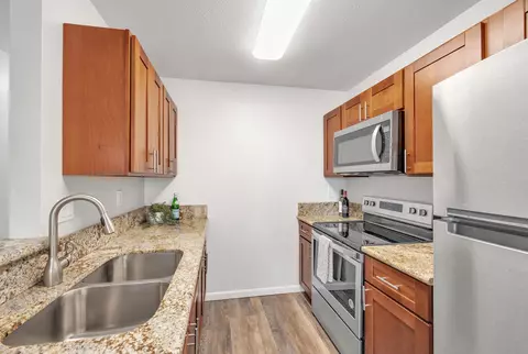 480 Kenolio Rd #16-202, Kihei, HI 96753