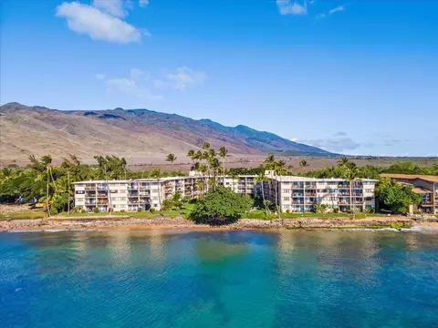 250 Hauoli St #209, Wailuku, HI 96793