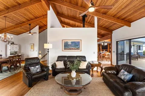 Living - 5791 Lower Kula Rd, Kula, HI 96790 photo 2 of 3