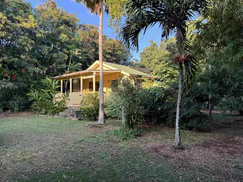 8557 Kamehameha V Hwy, Kaunakakai, HI 96748