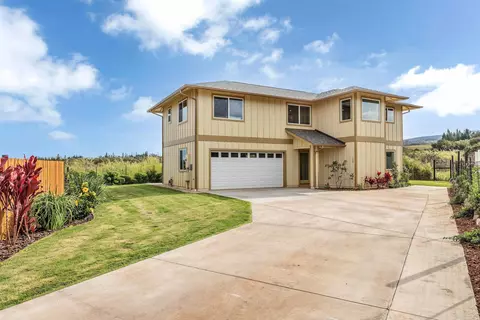 159 Tam Yau Pl #7H, Makawao, HI 96768