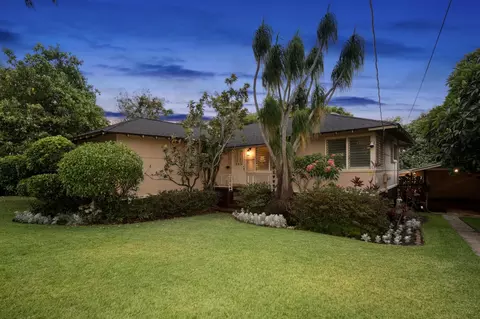 156 Central Ave, Wailuku, HI 96793