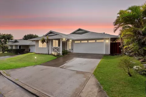 106 Poniu Cir, Wailuku, HI 96793