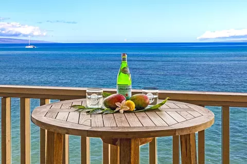 4435 Lower Honoapiilani Rd #303, Lahaina, HI 96761
