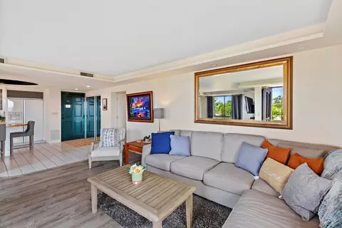 4310 Lower Honoapiilani Rd #701, Lahaina, HI 96761