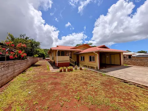 1525 Pakali St, Lanai City, HI 96763
