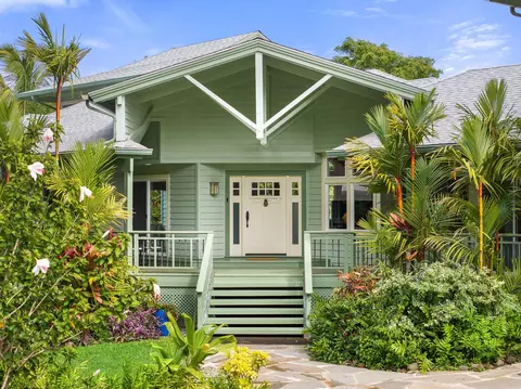 1805 Kalia Way, Haiku, HI 96708 photo 2