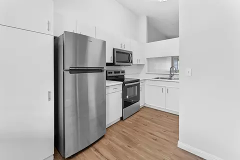 33 Waiaka Ln #33-202, Wailuku, HI 96793