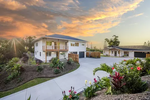 104 Ulana St #A, Makawao, HI 96768
