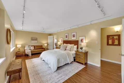 Bedroom - 1461 Naalae Rd, Kula, HI 96790 photo 2 of 10