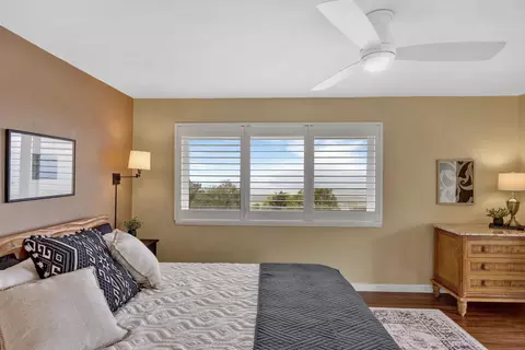 Bedroom - 1461 Naalae Rd, Kula, HI 96790 photo 6 of 10