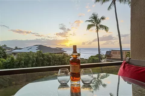 4242 Lower Honoapiilani Rd #F402, Lahaina, HI 96761