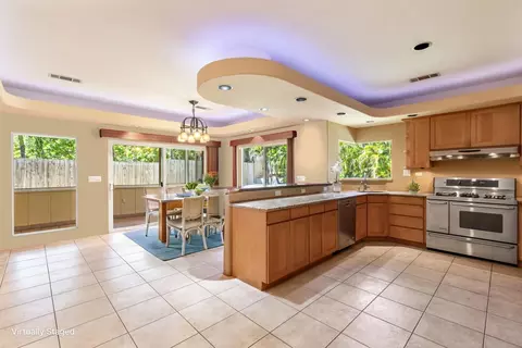 1870 Kaahele Pl, Kihei, HI 96753