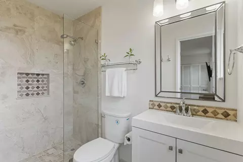 Bath - 10 Meakoho Pl, Kula, HI 96790 photo 1 of 4