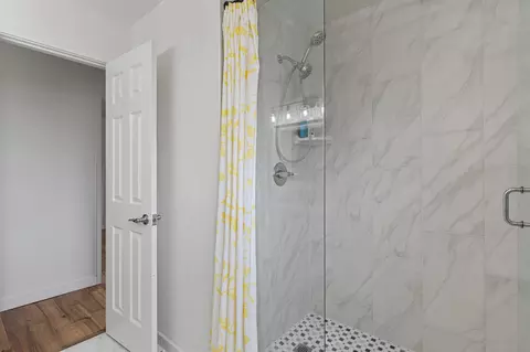 Bath - 10 Meakoho Pl, Kula, HI 96790 photo 3 of 4