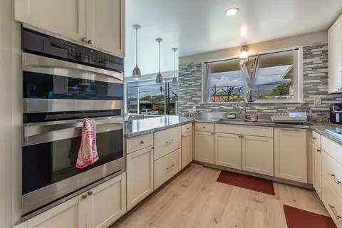 431 Holua Dr, Kahului, HI 96732