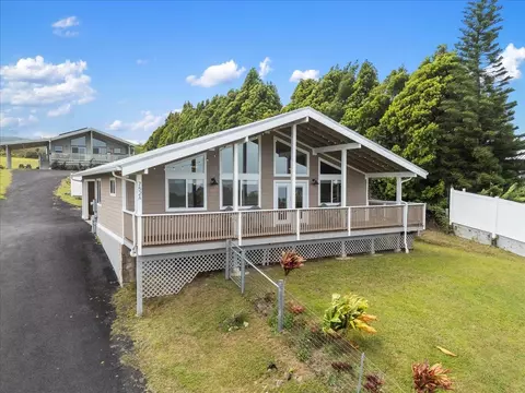 752 Awalau Rd UNIT A, Haiku, HI 96708