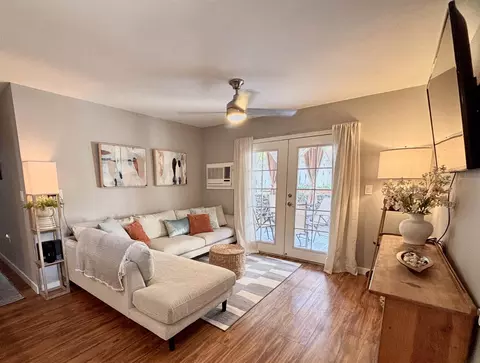 160 Keonekai Rd #26-101, Kihei, HI 96753