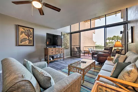 4242 Lower Honoapiilani Rd #F-207, Lahaina, HI 96761