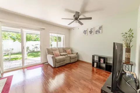 Living - 121 Molehulehu Loop, Kahului, HI 96732 photo 3 of 3