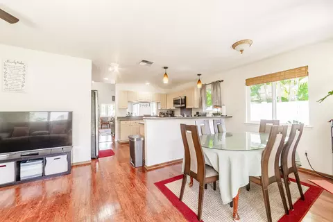 Dining - 121 Molehulehu Loop, Kahului, HI 96732 photo 2 of 2