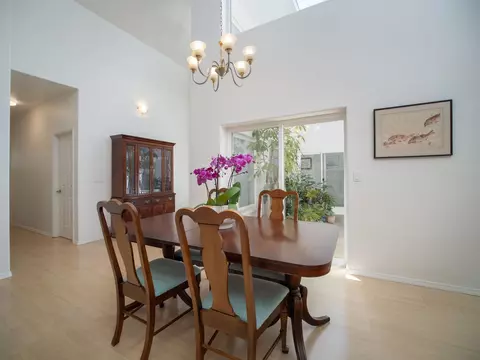 Dining - 1515 Lower Kimo Dr, Kula, HI 96790 photo 2 of 2