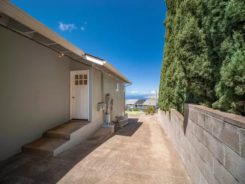 Exterior - 1515 Lower Kimo Dr, Kula, HI 96790 photo 6 of 13