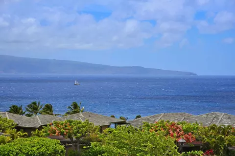 100 Ridge Rd #815, Lahaina, HI 96761