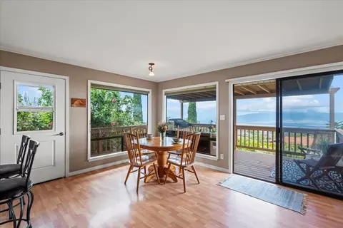 Dining - 119 Ka Dr, Kula, HI 96790 photo 2 of 3