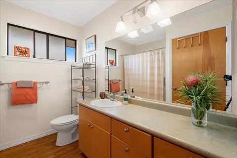 Bath - 119 Ka Dr, Kula, HI 96790 photo 1 of 4