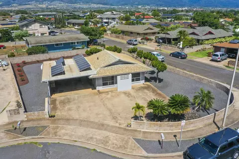708 Hina Pl, Kahului, HI 96732