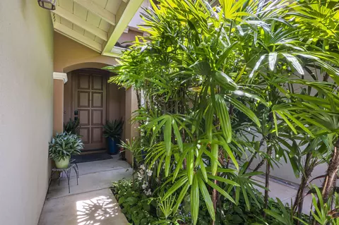 49 Kokea St #1102, Wailuku, HI 96793