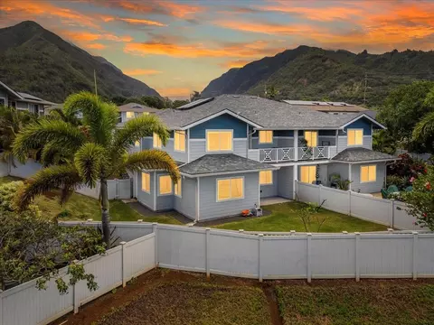 60 Kakawahie Pl #64, Wailuku, HI 96793