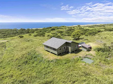 34701 Piilani Hwy, Hana, HI 96713