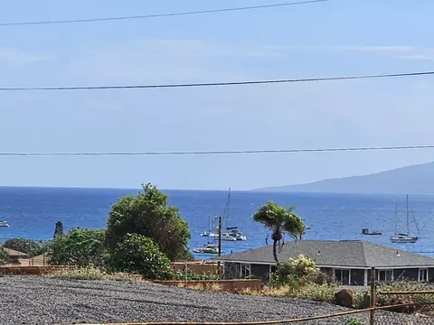 1640 Kuuipo St, Lahaina, HI 96761