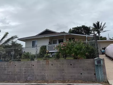 606 Onehee Ave, Kahului, HI 96732