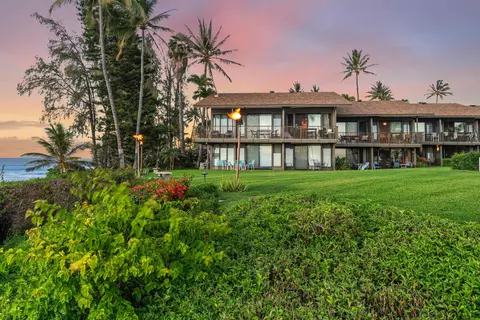 3975 Lower Honoapiilani Rd #107, Lahaina, HI 96761