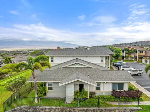 123 Hoowaiwai Loop #1801, Wailuku, HI 96793