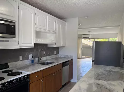 715 S Kihei Rd #D143, Kihei, HI 96753