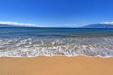 110 Kaanapali Shores Pl #817, Lahaina, HI 96761